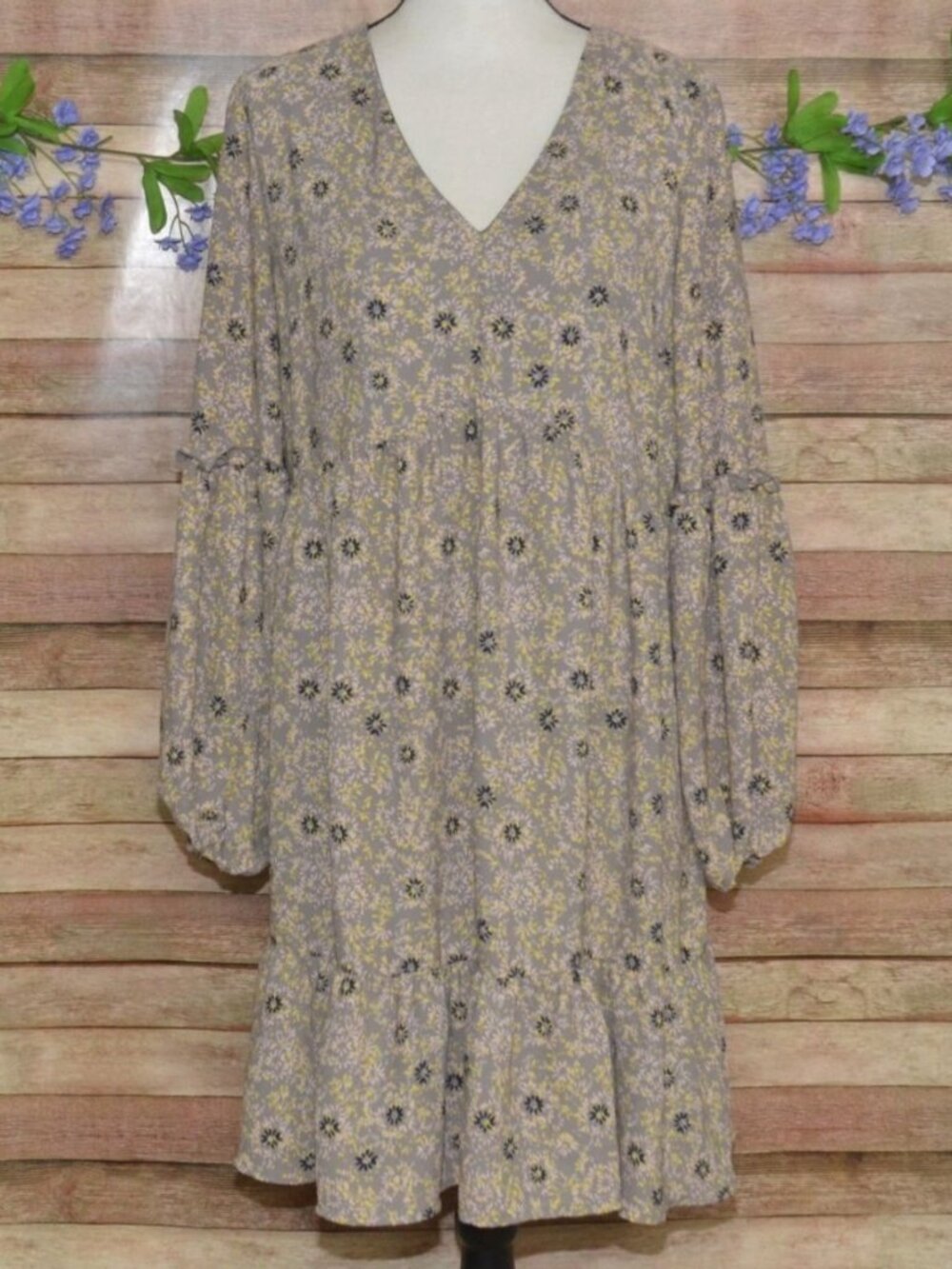 Cato Gray & Yellow Floral Tiered Dress Size L Balloon Sleeve Cottage Core Knee